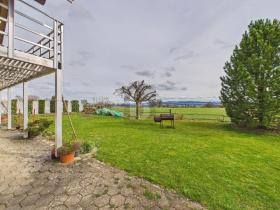 منزل منفصل للبيع في Amlikon-Bissegg, سويسرا