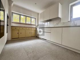 Gulv Leilighet  Bercher Til leie Sveits