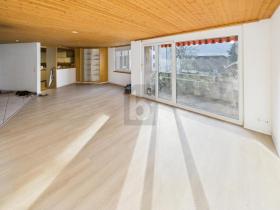 apartamento andar Para alugar em Schüpfen, Suíça