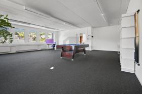 オフィススペース ヴォレラウ 賃貸 スイス