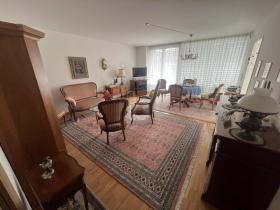 Floor Apartment For Rent in Riehen, Switzerland