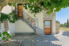 Semi-detached house For Rent in Choulex, Switzerland