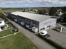 Halle Zu vermieten in Oberbipp, Schweiz