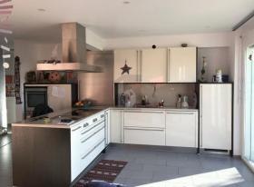 Detached house For Sale in Miglieglia, Switzerland Detached house For Sale in Miglieglia, Switzerland