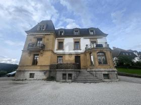 Floor Apartment For Rent in Les Brenets, Switzerland