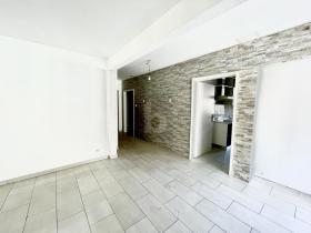 zemin apartman  Kiralık 'de Bodio, İsviçre