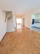 Terraced Middle houses For Rent in Aesch-Schlatthof, Switzerland