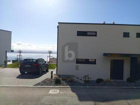 Semi-detached house For Rent in Corcelles-Cormondrèche, Switzerland