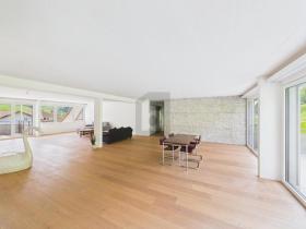 Floor Apartment For Rent in Bühler, Switzerland