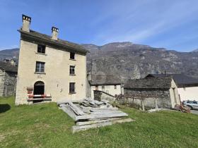 casa isolada À venda em Personico, Suíça