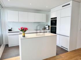 Floor Apartment For Rent in Luzern, Switzerland