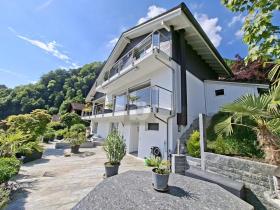 Detached house For Sale in Gersau, Switzerland