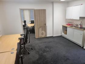 Espaço de escritório Para alugar em Rennaz, Suíça