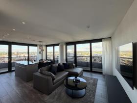 Floor Apartment For Rent in Dübendorf, Switzerland