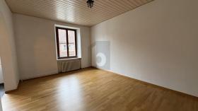 Etagenwohnung Zu vermieten in Beromünster-Aux Arsattes, Schweiz