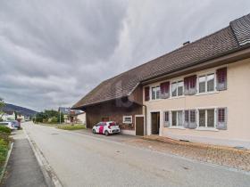 ikerház Kiadó a  oldalon. Schwaderloch, Svájc
