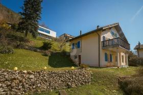 Detached house For Sale in Münster-Aux Arsattes, Switzerland
