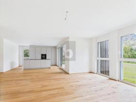 Floor Apartment For Rent in Susten, Switzerland