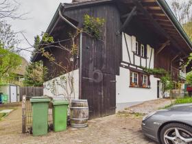 Gårdshus Til leie i Volketswil, Sveits Gårdshus Til leie i Volketswil, Sveits