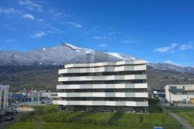 Lapos Eladó a  oldalon. Higgadt, Svájc