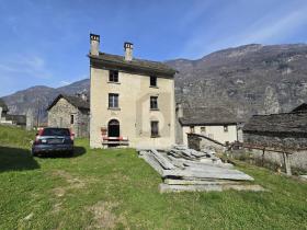 casa isolada Personico À venda Suíça