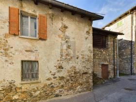 Vivienda unifamiliar En venta en Arosio, Suiza Vivienda unifamiliar En venta en Arosio, Suiza