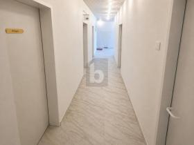 الممارسة للإيجار في Dietikon-Basi, سويسرا