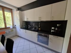 apartamento andar Para alugar em Tramelan, Suíça