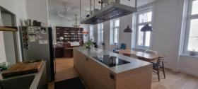 Floor Apartment for sale in Vienna-Margareten, Austria