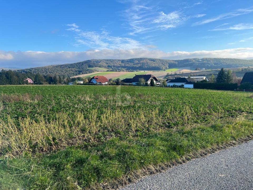 Grundstück Land-/Forstwirtschaft zu verkaufen in Sieghartskirchen, Österreich