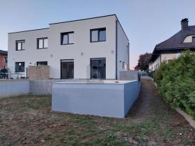 Semi-detached house for sale in Nußdorf ob der Traisen, Austria