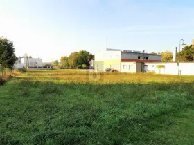 建筑用地 待售 于 温岑多夫, 奥地利