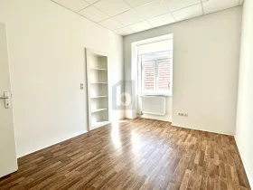 spazio ufficio Gemeinde Wiener Neustadt In affitto Austria
