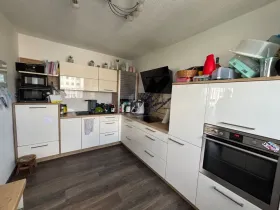 apartamento andar à venda em Villach-Sankt Martin im Innkreis, Áustria