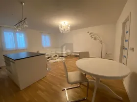 Gulv Leilighet  til leie i Wien-Döbling, Austria