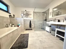 casa isolada à venda em Velm-Katastralgemeinde Velm, Áustria