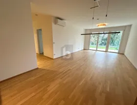 appartement au rez-de-chaussée pour le loyer à Vienne-KG Speising, Autriche