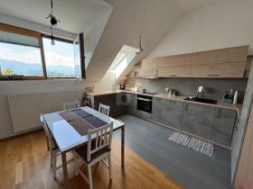 Dachgeschosswohnung zu vermieten in Villach-Seebach-Wasenboden, Österreich