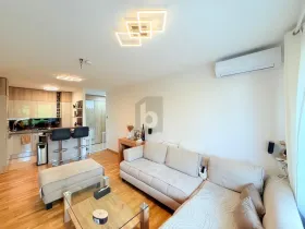 Apartamento en venta en Viena-Kaisermühlen, Austria