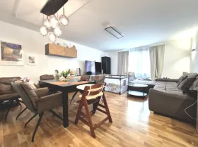 Etagenwohnung zu verkaufen in Wien-Meidling, Österreich