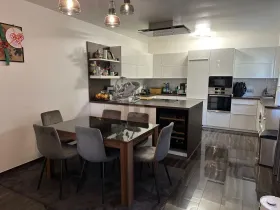 Maison multi-familiale en vente à Vallée de Zilling, Autriche