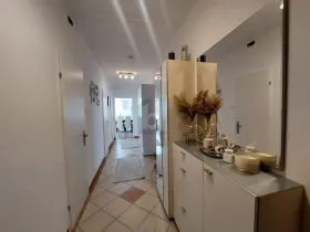 zemin apartman  Krems-Egelsee Satılık Avusturya