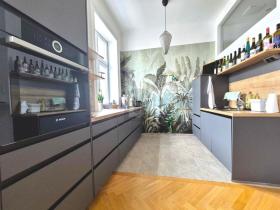 Floor Apartment Vienna for sale Austria