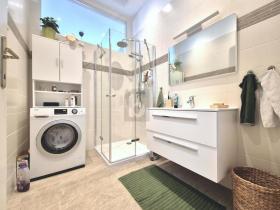 Floor Apartment Vienna for sale Austria