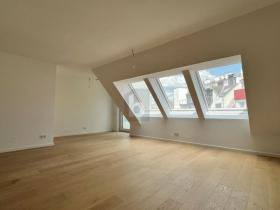 شقة علوية للبيع في وين-فلوريددورف, النمسا شقة علوية للبيع في وين-فلوريددورف, النمسا