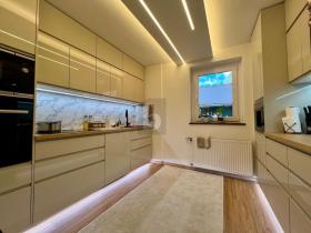 アパート ヴェルフェン  オーストリア