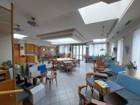 ガストロノミー アッツェンブルック オーストリア