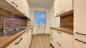 zemin apartman  kiralık 'de Eisenstadt-Kleinhöflein, Avusturya