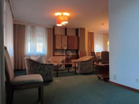 Çok aileli ev Hausbrunn Satılık Avusturya