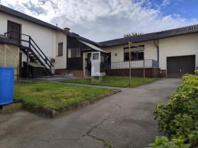 Mehrfamilienhaus zu verkaufen in Steinbrunn, Österreich